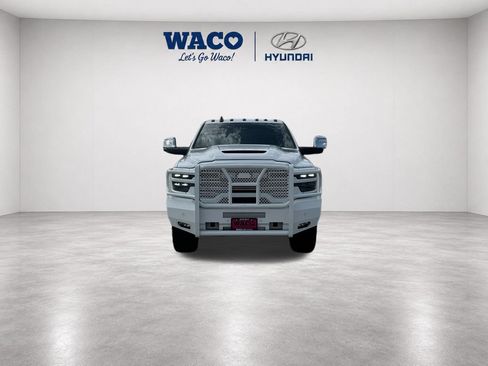 Used 2025 RAM 2500 Laramie w/ Sport Appearance Package AWD/4WD image 2