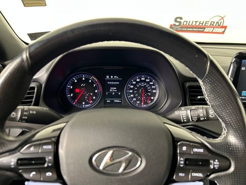Used 2020 Hyundai Veloster N w/ Performance Package image 13