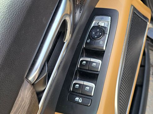 Used 2021 Kia Telluride SX w/ Nightfall Edition Package AWD/4WD image 16