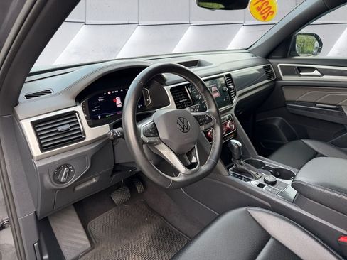 Used 2021 Volkswagen Atlas Cross Sport SEL AWD/4WD image 10