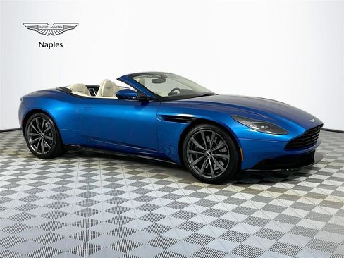Used 2019 Aston Martin DB11 Volante RWD image 1