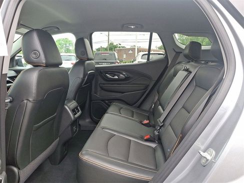 Certified 2023 GMC Terrain AT4 image 27
