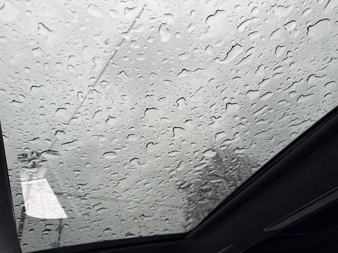 Used 2024 Genesis G90 3.5T image 37