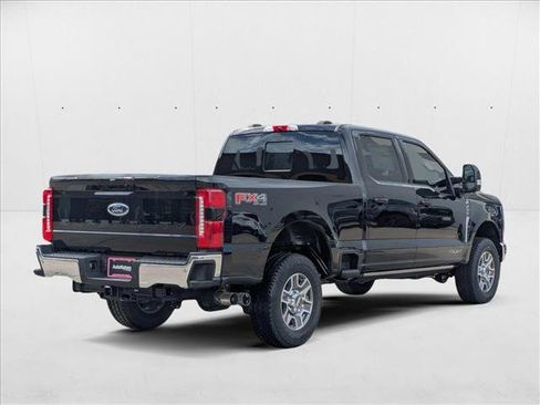 New 2025 Ford F250 Lariat w/ Lariat Ultimate Package image 2