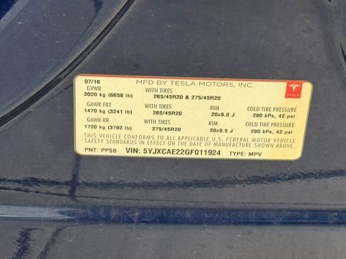 Used 2016 Tesla Model X 75D image 36