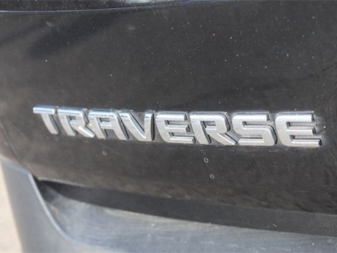 Certified 2022 Chevrolet Traverse LS image 16