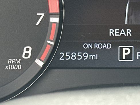 Used 2026 Nissan Frontier PRO-4X AWD/4WD image 27