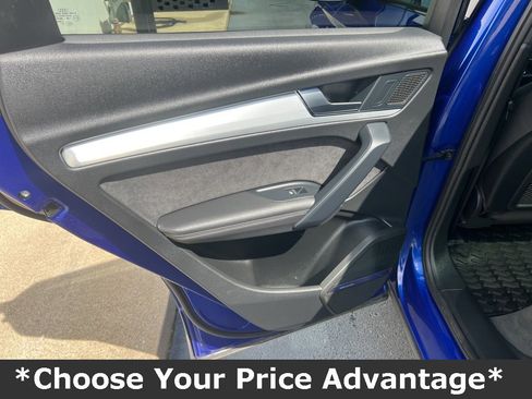 Used 2023 Audi Q5 e Premium Plus w/ Premium Plus Package image 38