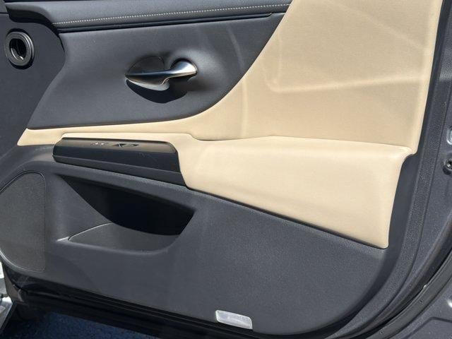 Used 2021 Lexus ES 350 w/ Premium Package FWD image 14