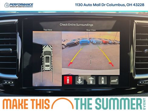 New 2026 Chrysler Pacifica Pinnacle w/ Trailer Tow Group FWD image 29