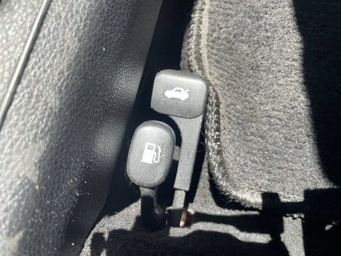 Used 2024 Kia Forte LXS FWD image 32