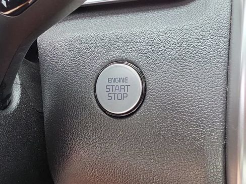 Used 2022 Kia Sorento S FWD image 27