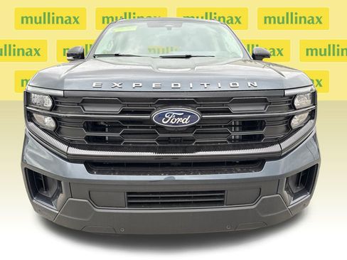 New 2026 Ford Expedition Max Active image 11