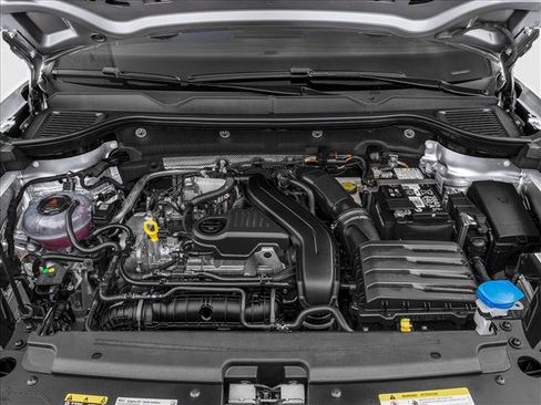 New 2026 Volkswagen Taos SEL image 8