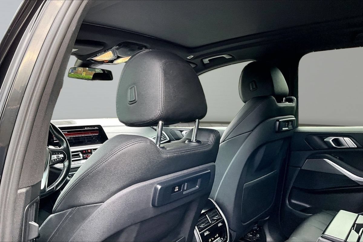 Used 2019 BMW X5 xDrive40i w/ Convenience Package AWD/4WD image 19
