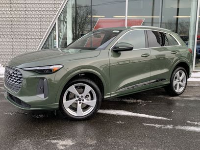 New 2025 Audi Q5 Premium Plus