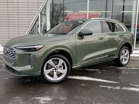 New 2025 Audi Q5 Premium Plus image 1