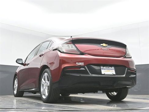 Used 2017 Chevrolet Volt LT image 42
