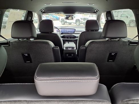 New 2026 Buick Enclave Sport Touring w/ LPO, Floor Liner Package FWD image 20