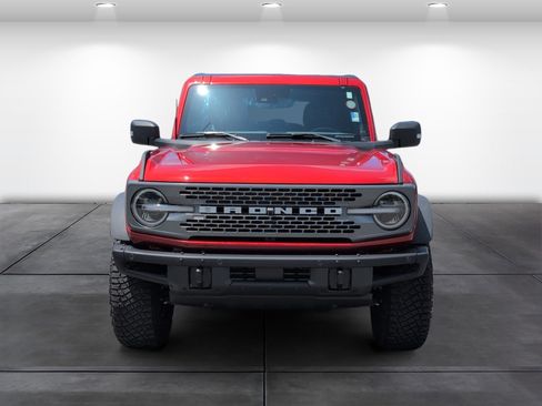 Used 2024 Ford Bronco Badlands AWD/4WD image 4
