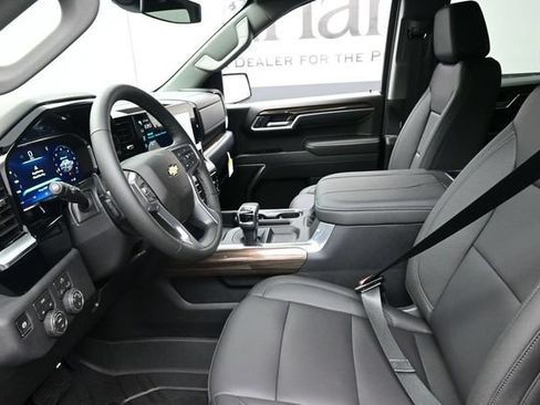New 2026 Chevrolet Silverado 1500 LT w/ Leather Package AWD/4WD image 8