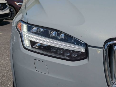 Certified 2025 Volvo XC90 T8 Plus w/ Protection Package Premier AWD/4WD image 10