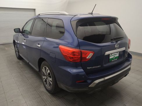 Used 2018 Nissan Pathfinder SV FWD image 5