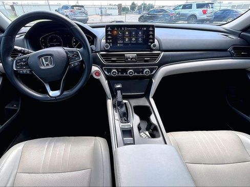 Used 2018 Honda Accord EX-L image 19