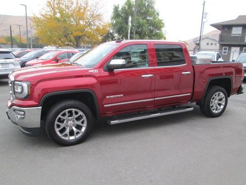 Used 2018 GMC Sierra 1500 SLT image 3