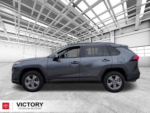 Used 2024 Toyota RAV4 XLE image 5