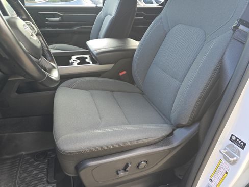 Used 2022 RAM 1500 Big Horn AWD/4WD image 21