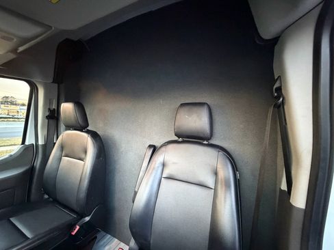 Used 2020 Ford Transit 150 Medium Roof AWD image 20