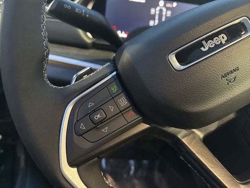 New 2025 Jeep Grand Cherokee L Limited image 22