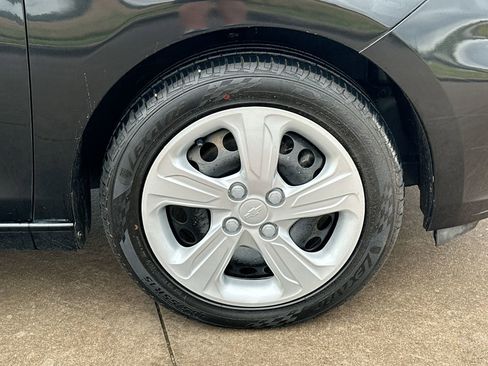 Used 2020 Chevrolet Spark LS image 23