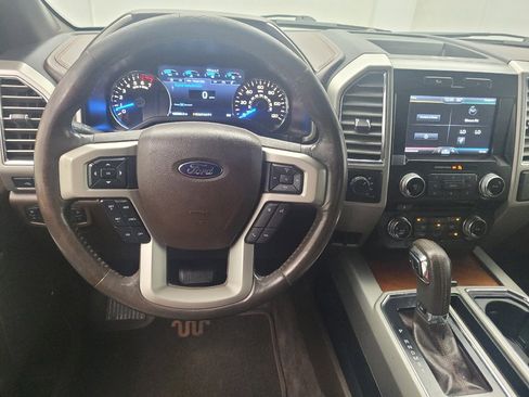 Used 2015 Ford F150 King Ranch w/ Equipment Group 601A Luxury AWD/4WD image 22