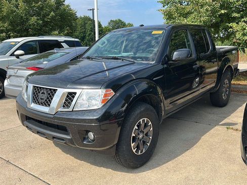 Used 2018 Nissan Frontier PRO-4X AWD/4WD image 1