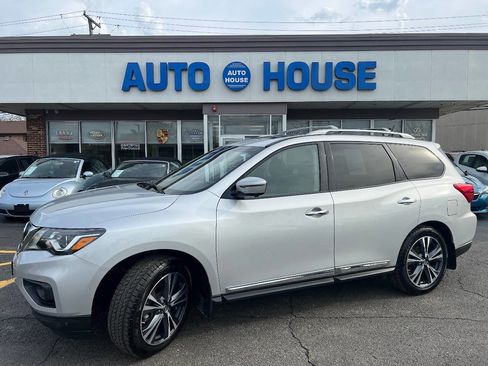 Used 2018 Nissan Pathfinder Platinum AWD/4WD image 7