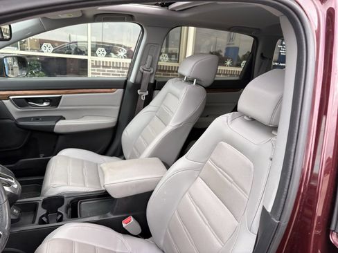 Used 2019 Honda CR-V Touring image 13