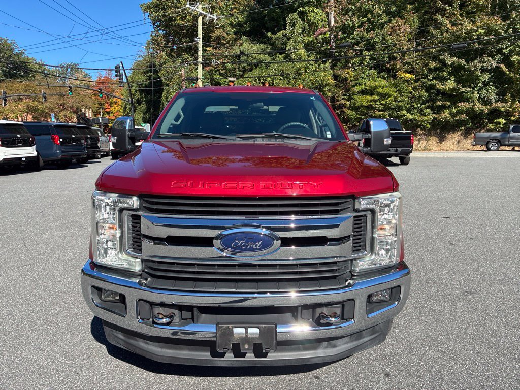 Used 2017 Ford F350 XLT w/ XLT Premium Package AWD/4WD image 2