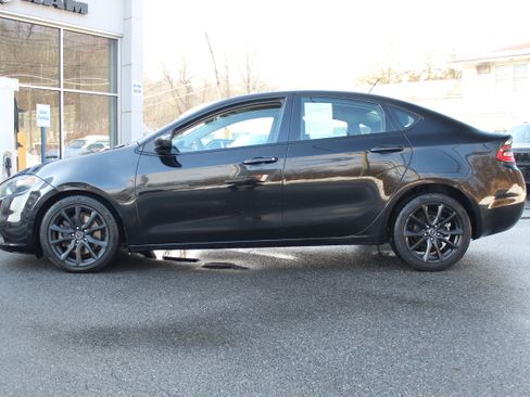 Used 2015 Dodge Dart SXT image 24