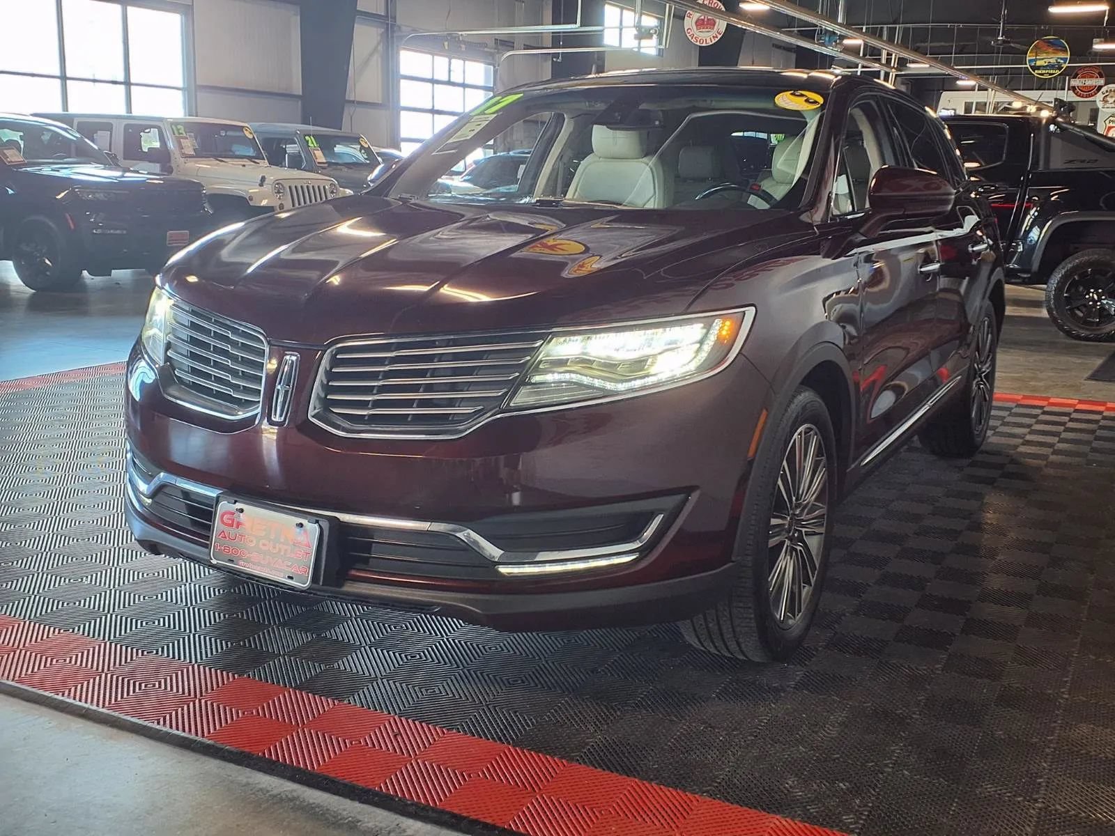 Used 2017 Lincoln MKX Black Label w/ Driver Assistance Package AWD/4WD image 4
