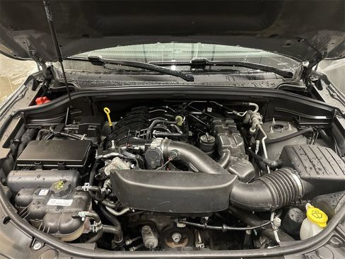 Used 2022 Dodge Durango GT image 27