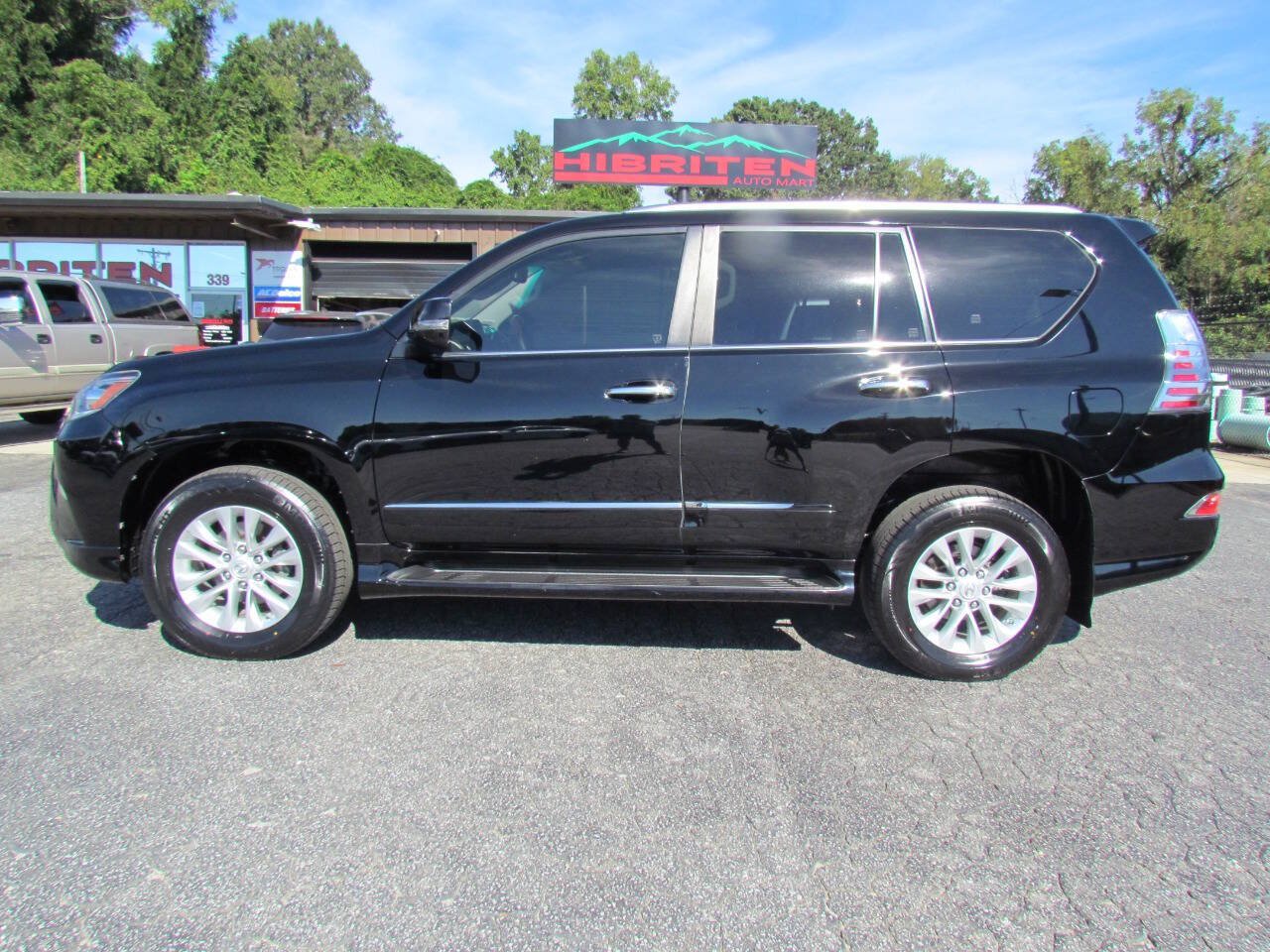 Used 2019 Lexus GX 460 Premium AWD/4WD image 2