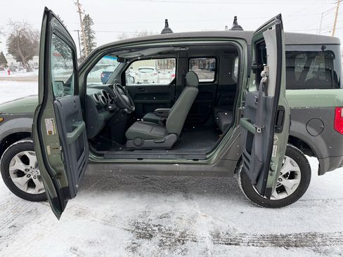 Used 2005 Honda Element LX image 15