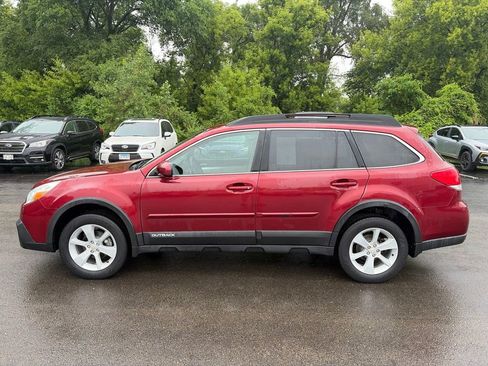 Used 2014 Subaru Outback 2.5i Premium AWD/4WD image 3