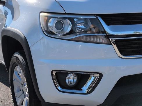 Used 2017 Chevrolet Colorado LT w/ Luxury Package, Chrome RWD image 9