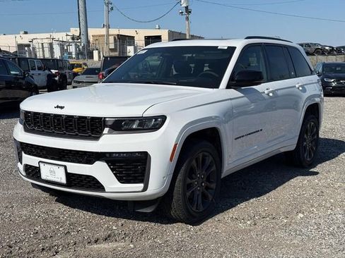 New 2026 Jeep Grand Cherokee Limited AWD/4WD image 10