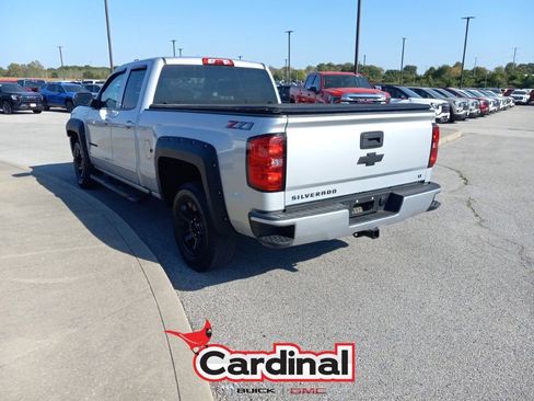 Used 2018 Chevrolet Silverado 1500 LT w/ All Star Edition image 12
