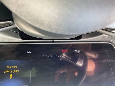 Used 2023 Mercedes-Benz C 300 Sedan image 8