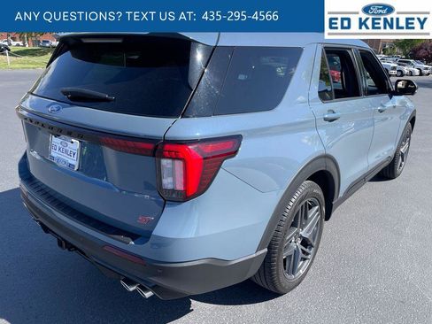 Used 2025 Ford Explorer ST w/ Sun And Sound Package AWD/4WD image 35